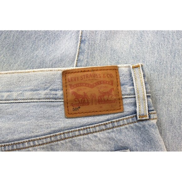 LEVI'S® 501 Retro (2015) Classic 90s Straight Leg Jean in Light Wash (W32/L32) - Picture 5 of 16